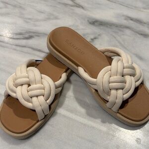 Rothy's Tan and Cream Knotted Slide Sandals
